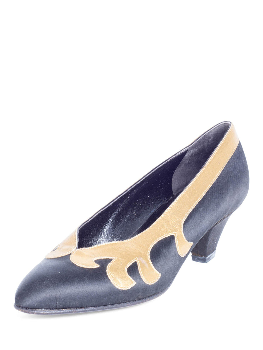 Bottega Veneta Satin Leather Embellished Kitten Heel Black Gold Bottega Veneta Satin Leather Embellished Kitten Heel Black Gold