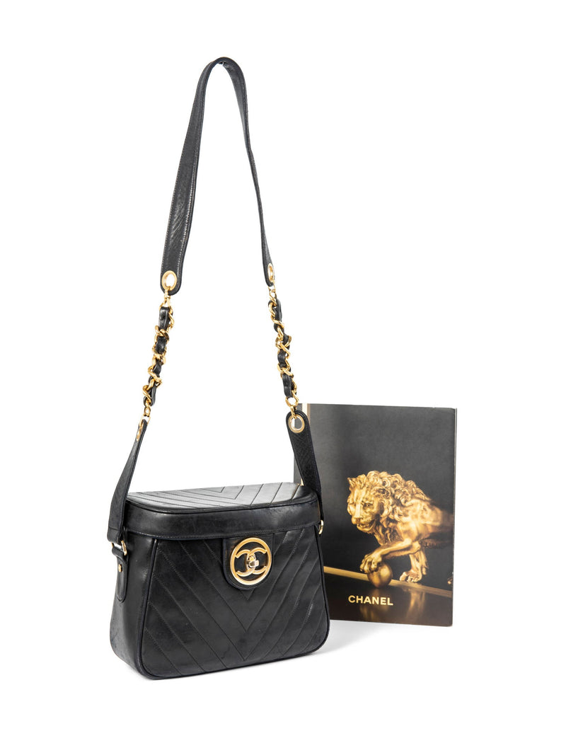 CHANEL CC Logo 24K Gold Plated Chevron Quilted Leather Globe Trotter Black-designer resale