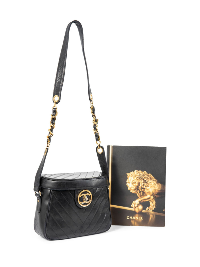 CHANEL CC Logo 24K Gold Plated Chevron Quilted Leather Globe Trotter Black-designer resale