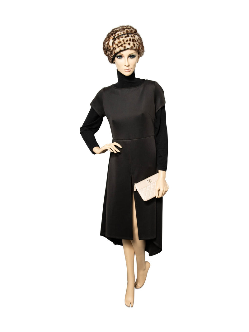 CHANEL CC Logo Quilted Leather Clutch Blush Pink-designer resale