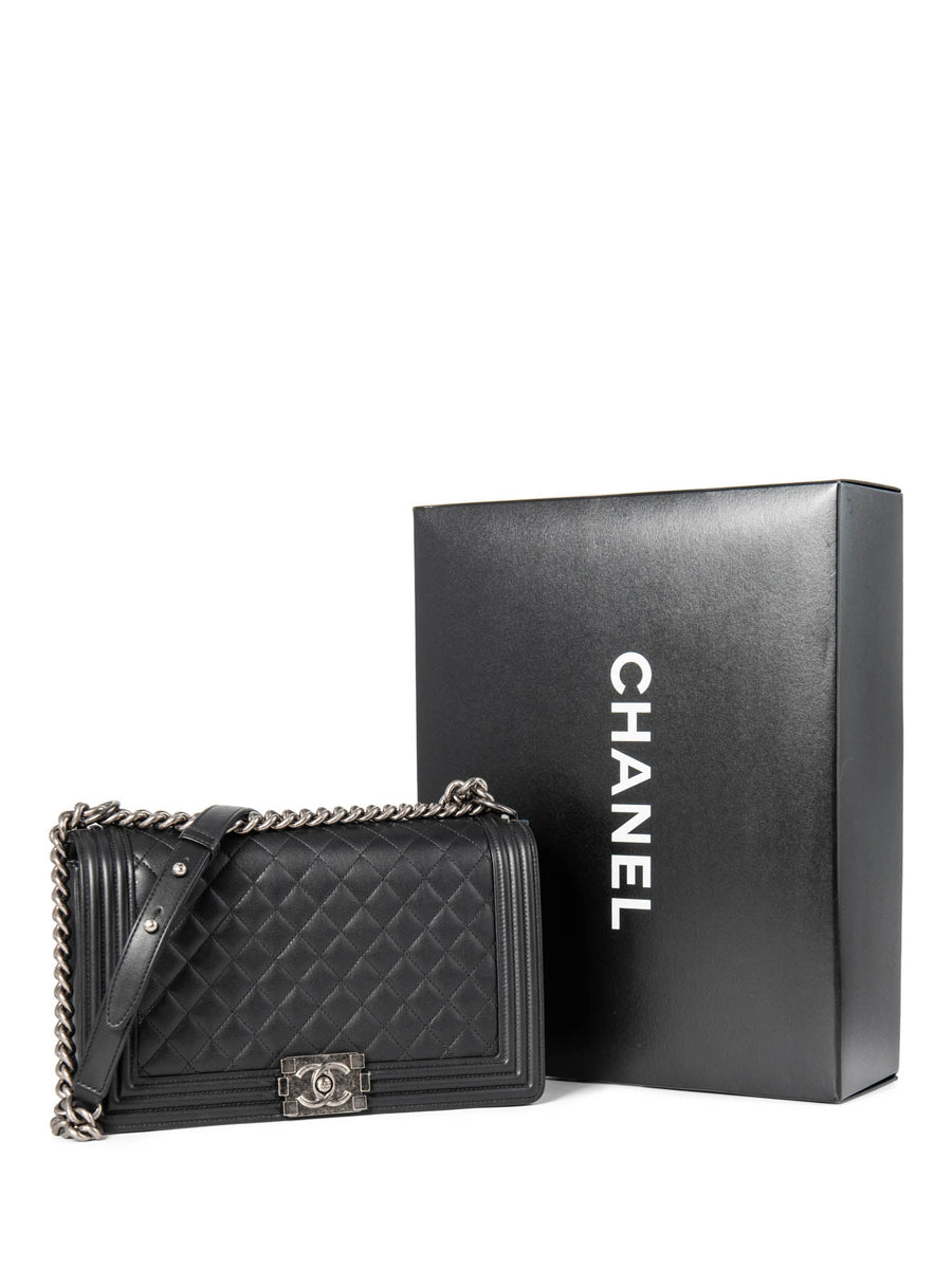 送料関税込◇CHANEL CC Boy カメラ ショルダーバッグ Chanel Coco Boy Camera Bag Mini Blue - J'adore Fashion Boutique