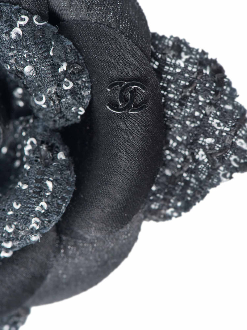CHANEL CC Logo Tweed Silk Camellia Brooch Black White-designer resale
