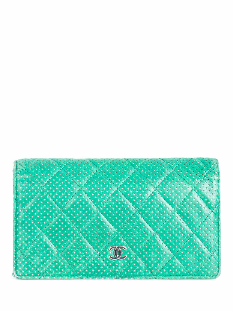 CHANEL CC Logo Vintage Perforated Quilted Leather Wallet Green-designer resale