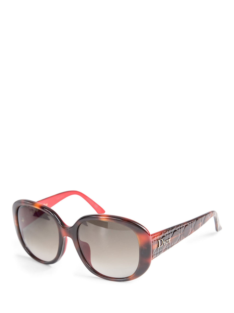 Christian-Dior-Logo-Cannage-