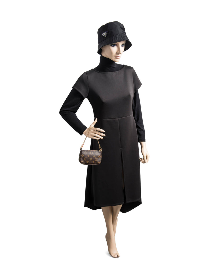 Louis Vuitton Monogram Pochette on Chain Brown