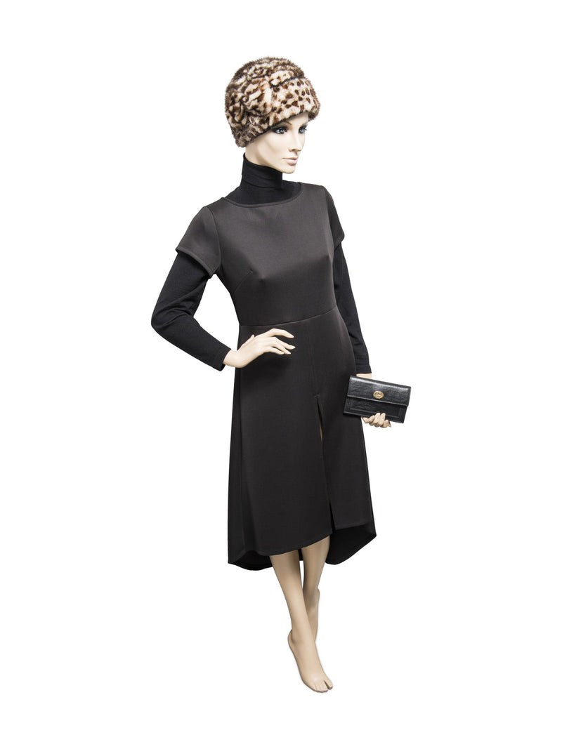 Gucci GG Logo Leather Flap Wallet Clutch Black Gold Silver-designer resale