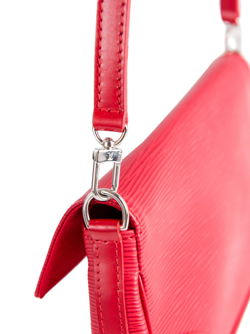 Louis Vuitton Epi Leather Chain Messenger Bag Red-designer resale
