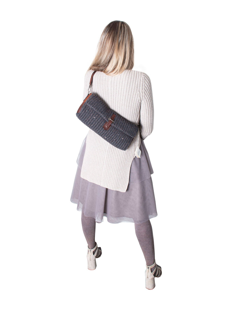 BRUNELLO CUCINELLI バックパック グレー/ブラウン Brunello Cucinelli Knit Sparkles Flap Bag Backpack Grey Brown