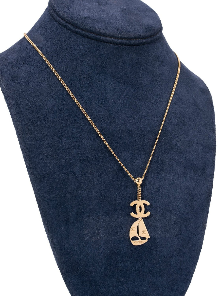 CHANEL-CC-Logo-Sailboat-Charm-
