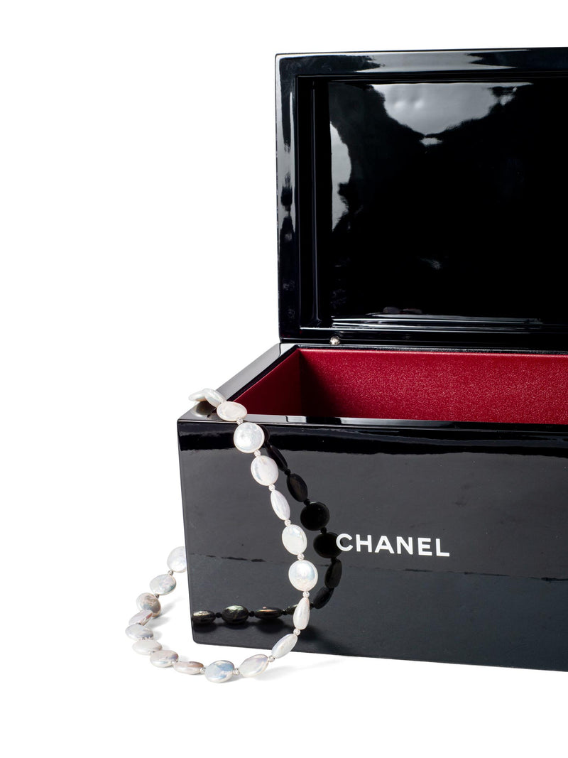 CHANEL Lacquered Beauty Jewelry Box Black-designer resale