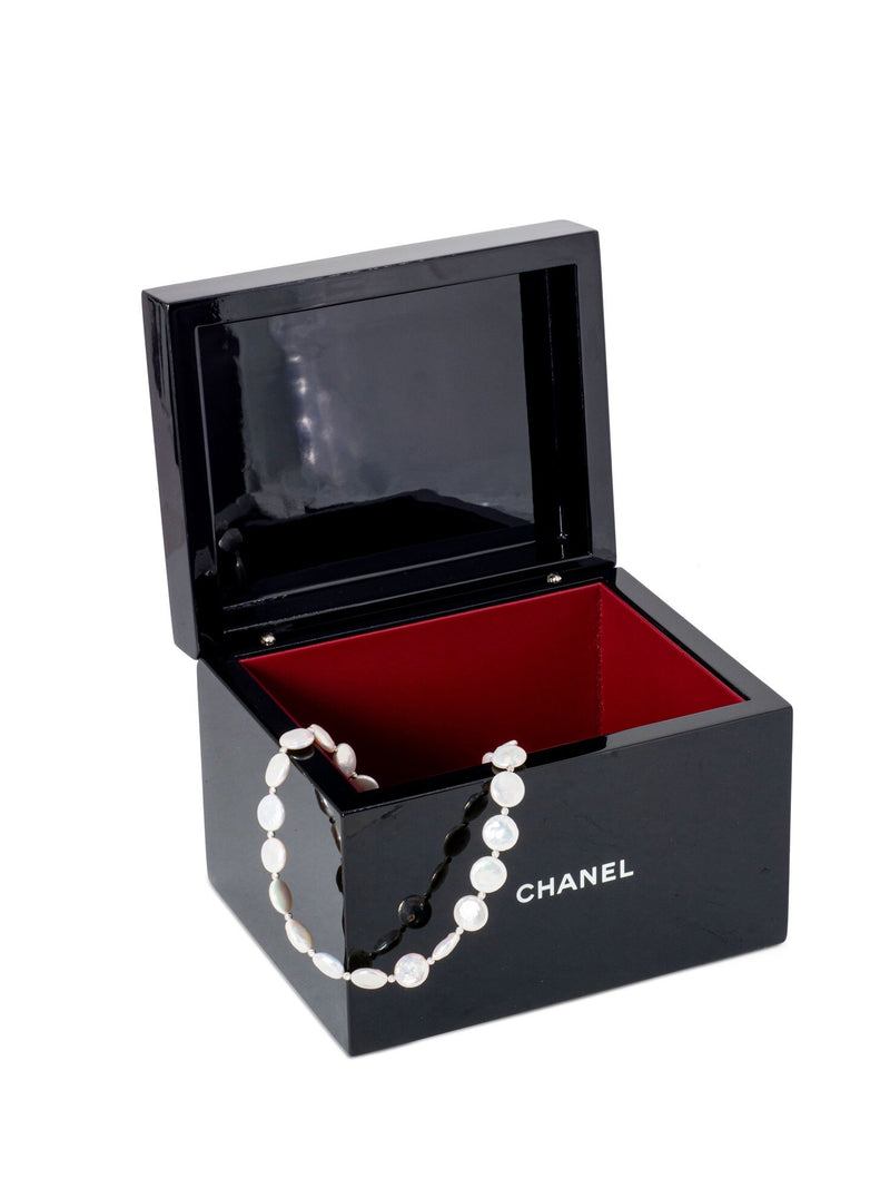 CHANEL Lacquered Beauty Jewelry Box Black-designer resale