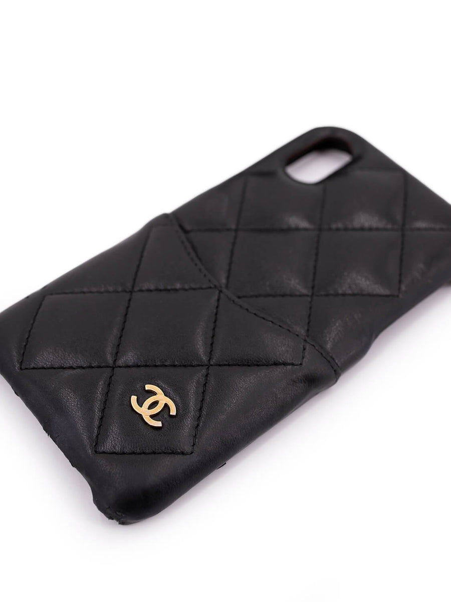 Chanel Black Quilted Caviar Leather iPhone X Case For Sale at 1stDibs