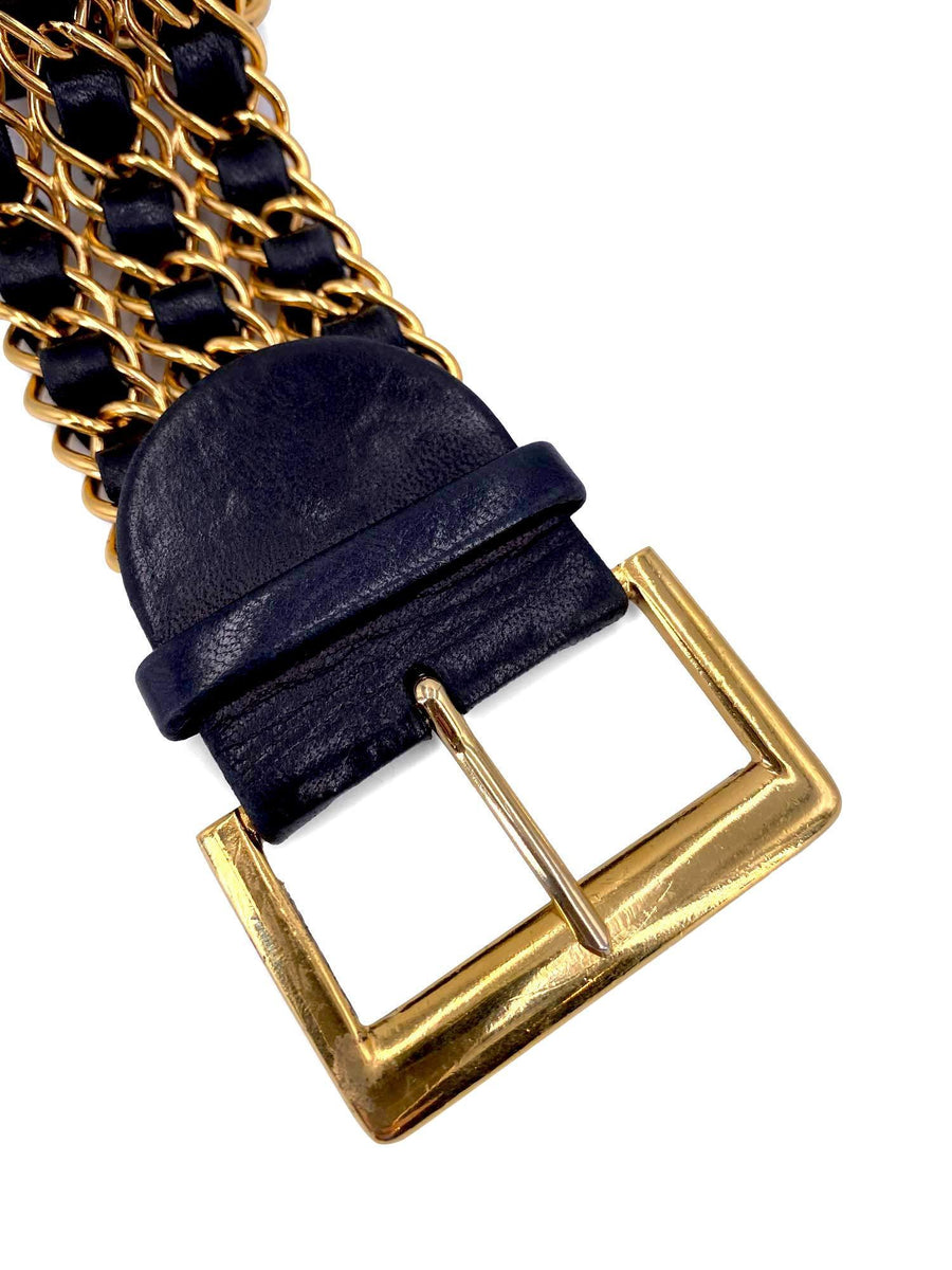 CHANEL Vintage Leather Gold Chain Link Belt Black CHANEL Vintage Leather Gold Chain Link Belt Black