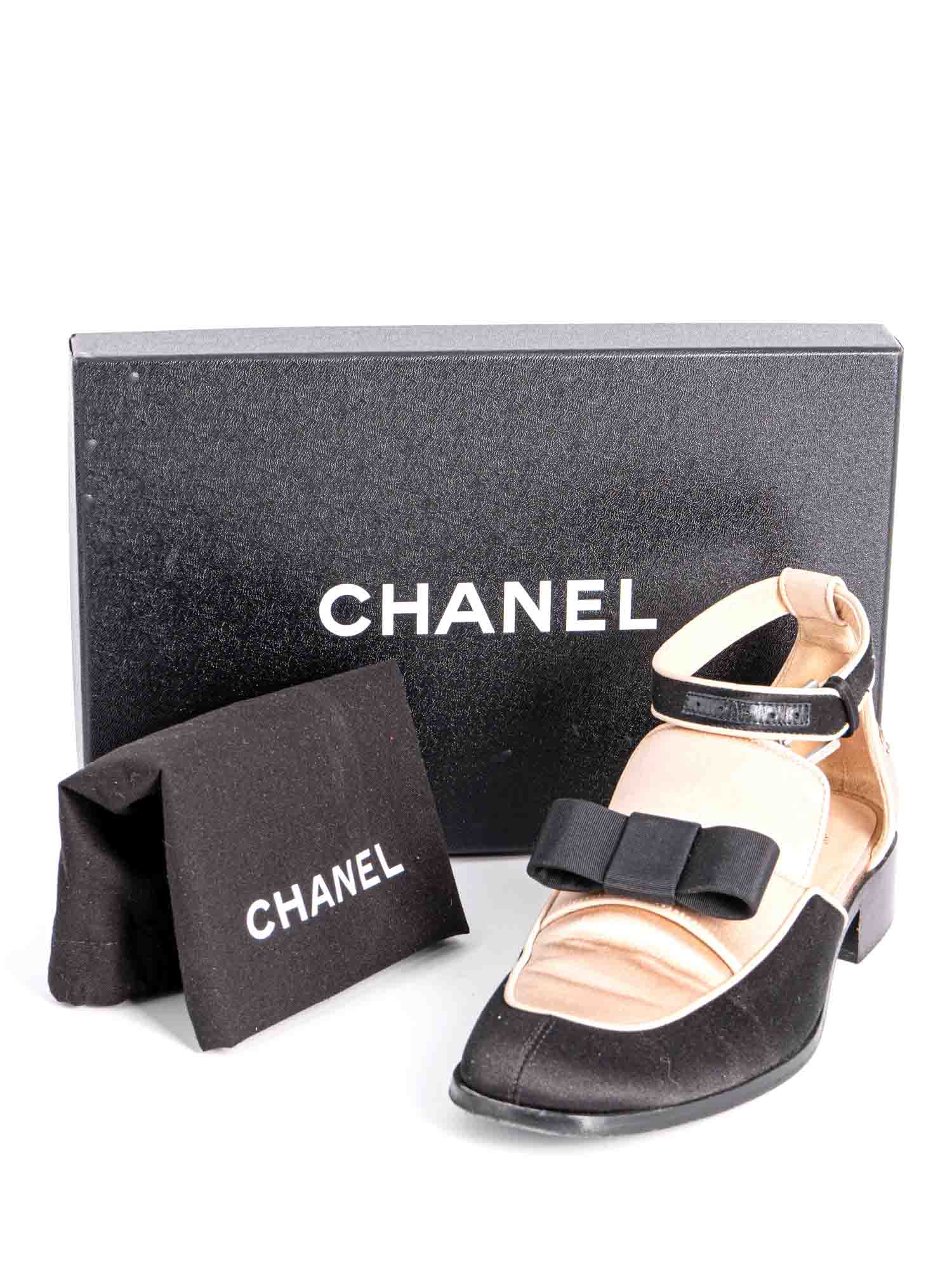 Chanel Spring Runway 2015 Cut-Out Bow Oxfords Shoes Black Beige-designer resale