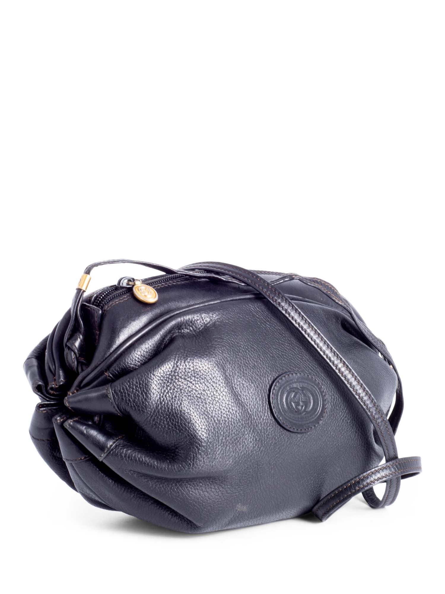 Gucci Vintage GG Logo Pebbled Leather Messenger Bag Black-designer resale