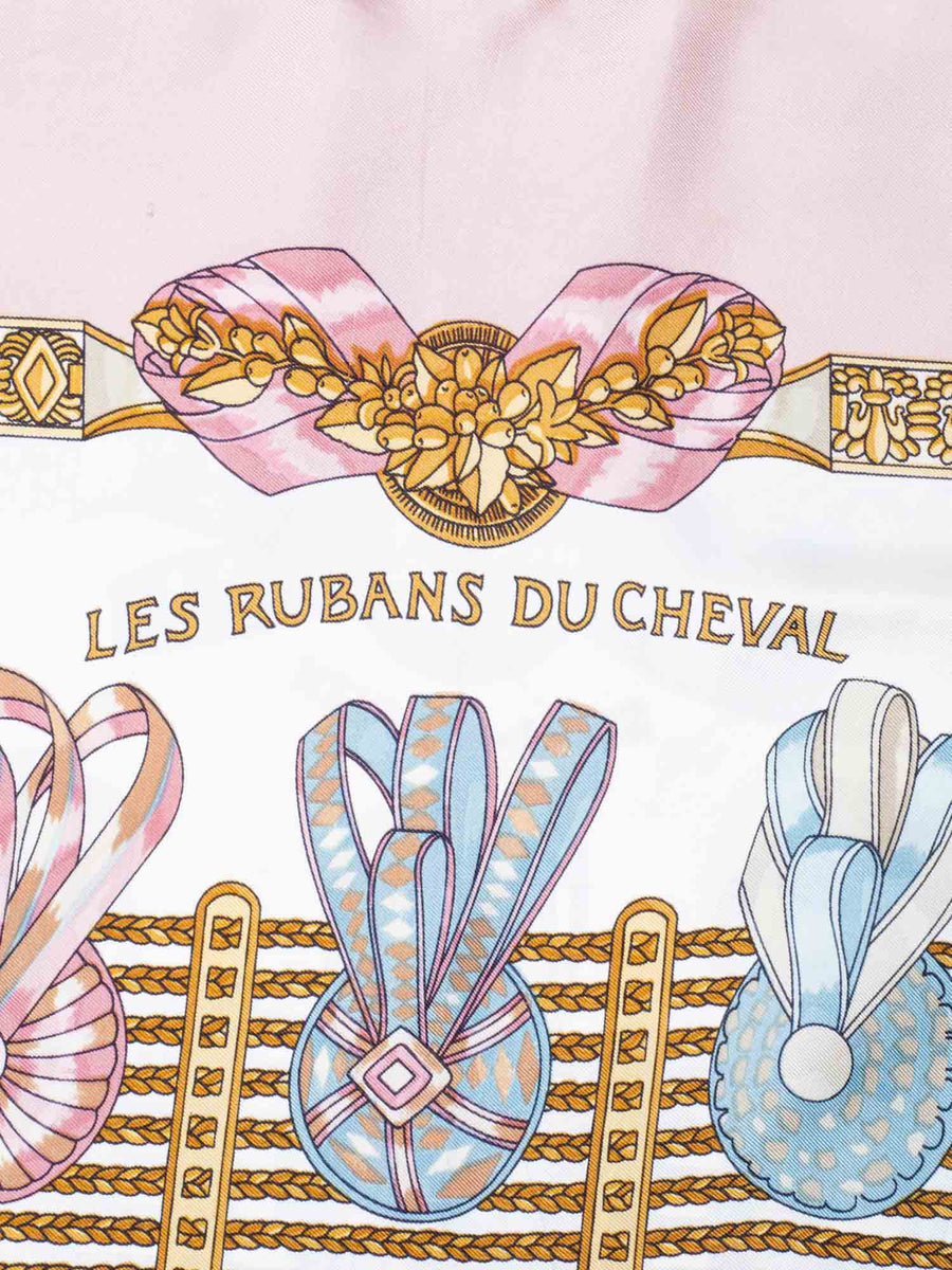 Hermès LES RUBANS DU CHEVAL スカーフ エルメス カレ90 LES RUBANS DU CHEVAL 馬のリボン飾り スカーフ