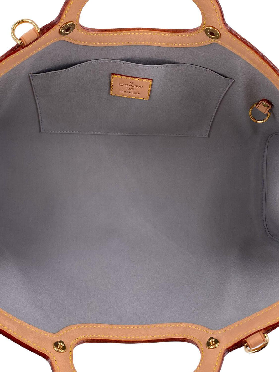 Louis Vuitton Monogram Vernis Roxbury Drive Bag Ivory