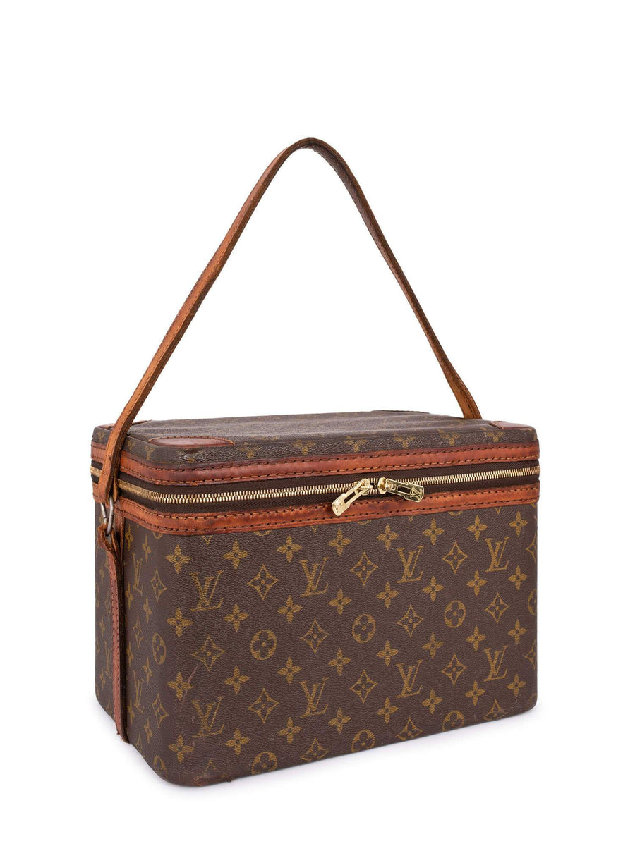 Nice leather vanity case Louis Vuitton Brown in Leather - 31314085