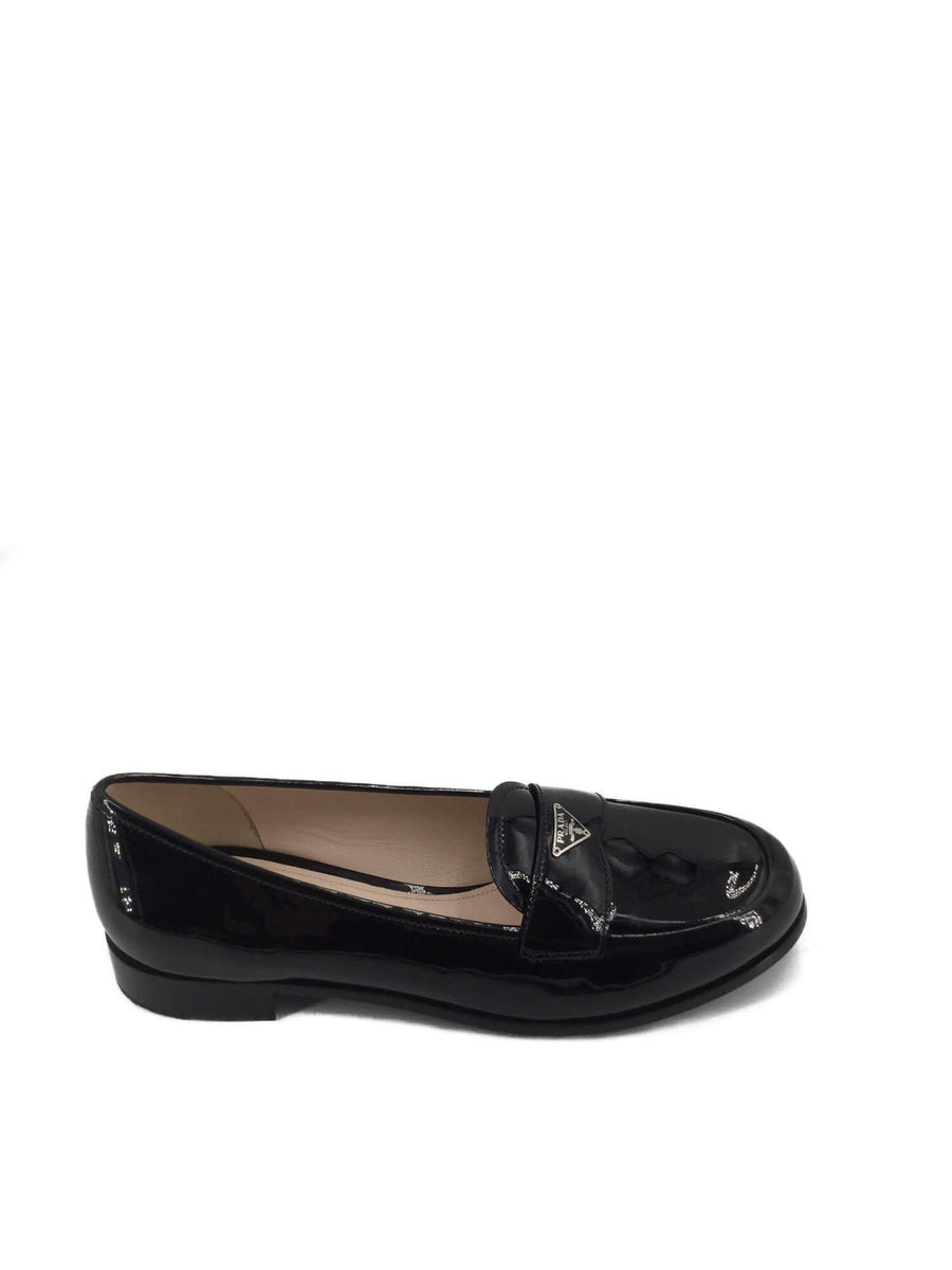 Prada calzature donna loafers 2025