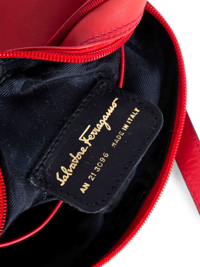 Salvatore Ferragamo Leather Vara Messenger Bag Red-designer resale