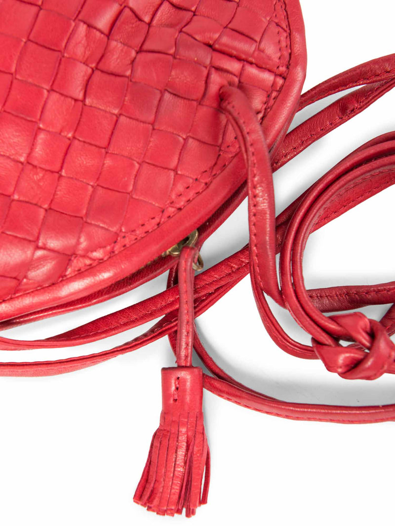 Bottega Veneta Vintage Intercciato Leather Tassel Messenger Bag Red-designer resale