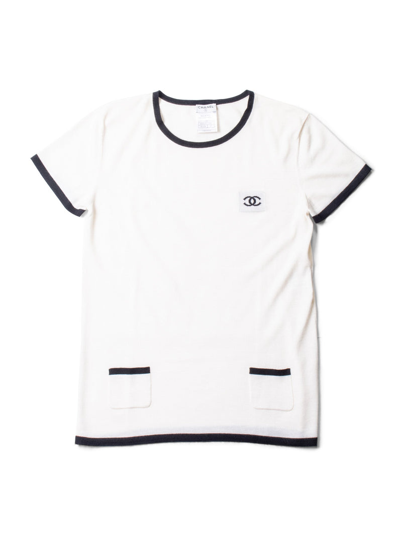 Shop CHANEL 2023 Cruise Unisex Street Style U-Neck Short Sleeves Logo T- Shirts (P74097 V64275 00100) by ALTRUISMANDJOY