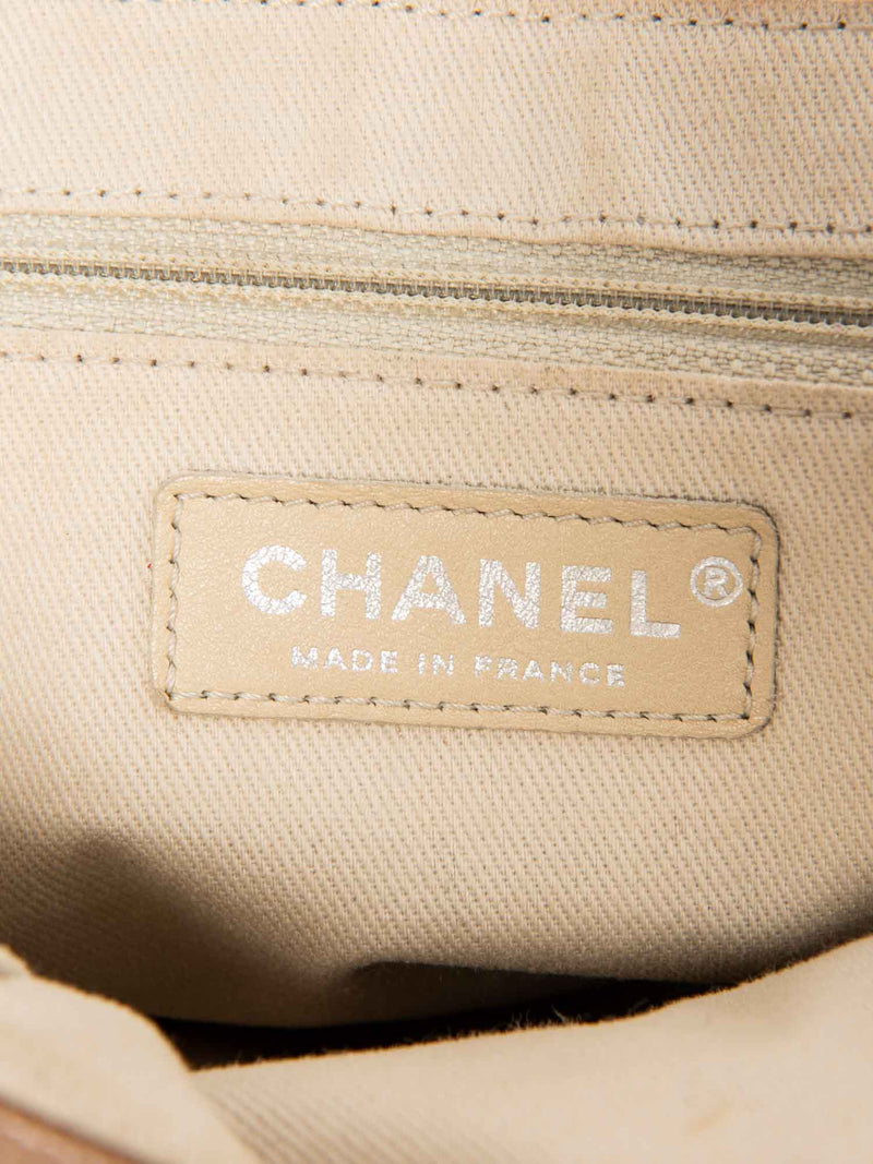 CHANEL CC Logo Caviar Leather Flap Messenger Bag Beige-designer resale
