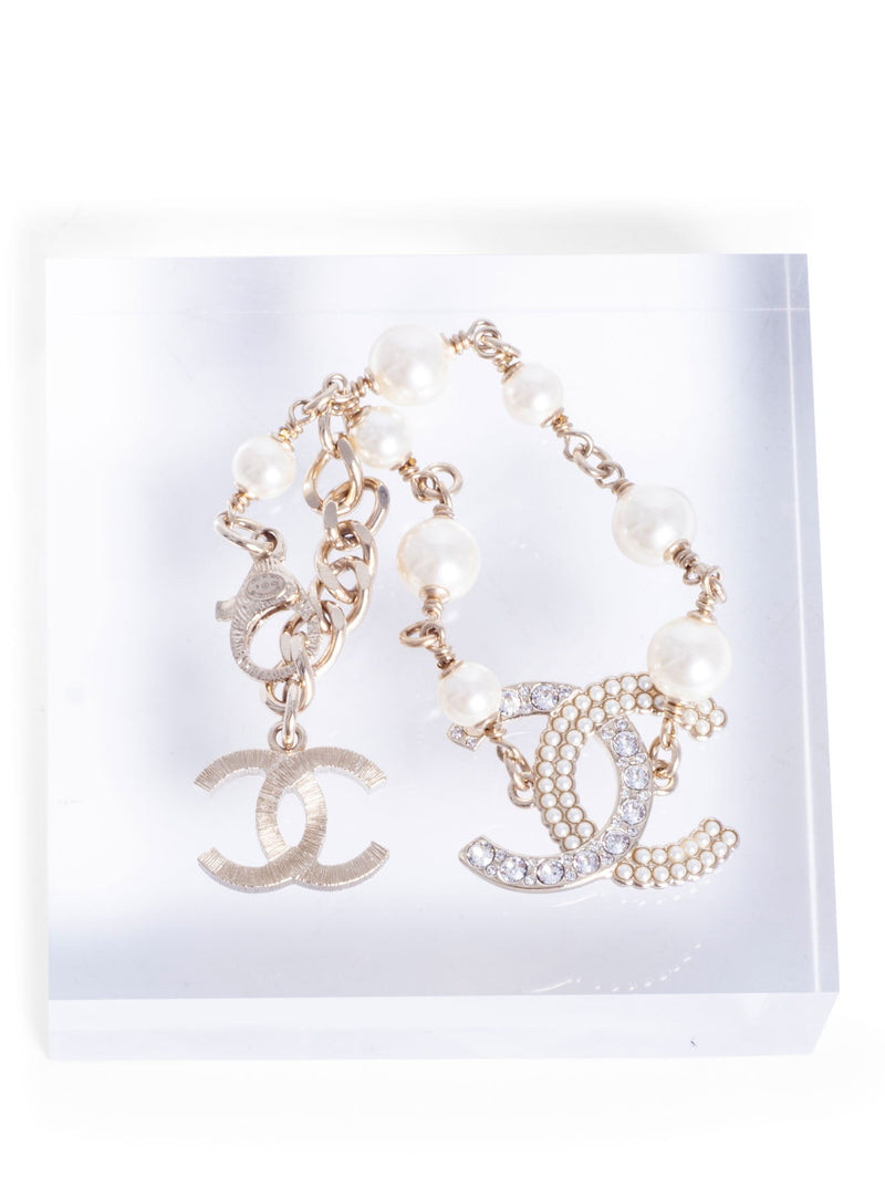 CHANEL CC Logo Gold Pearl Bracelet White-designer resale