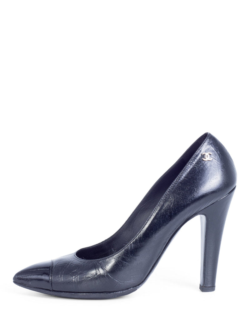 CHANEL CC Logo Leather Cap Toe Pumps Black-designer resale