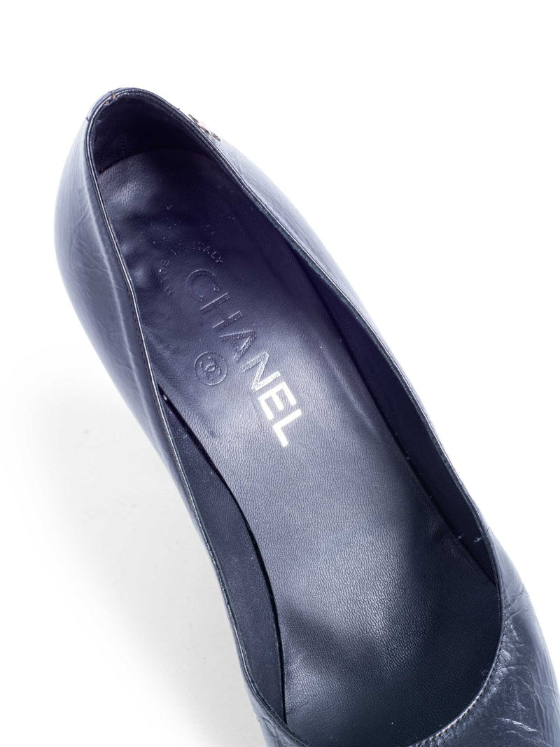 CHANEL CC Logo Leather Cap Toe Pumps Black-designer resale