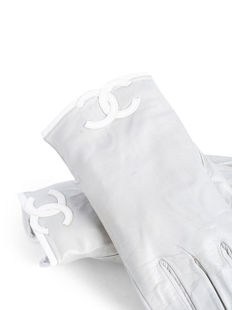 CHANEL CC Logo Leather Gloves Grey White-designer resale