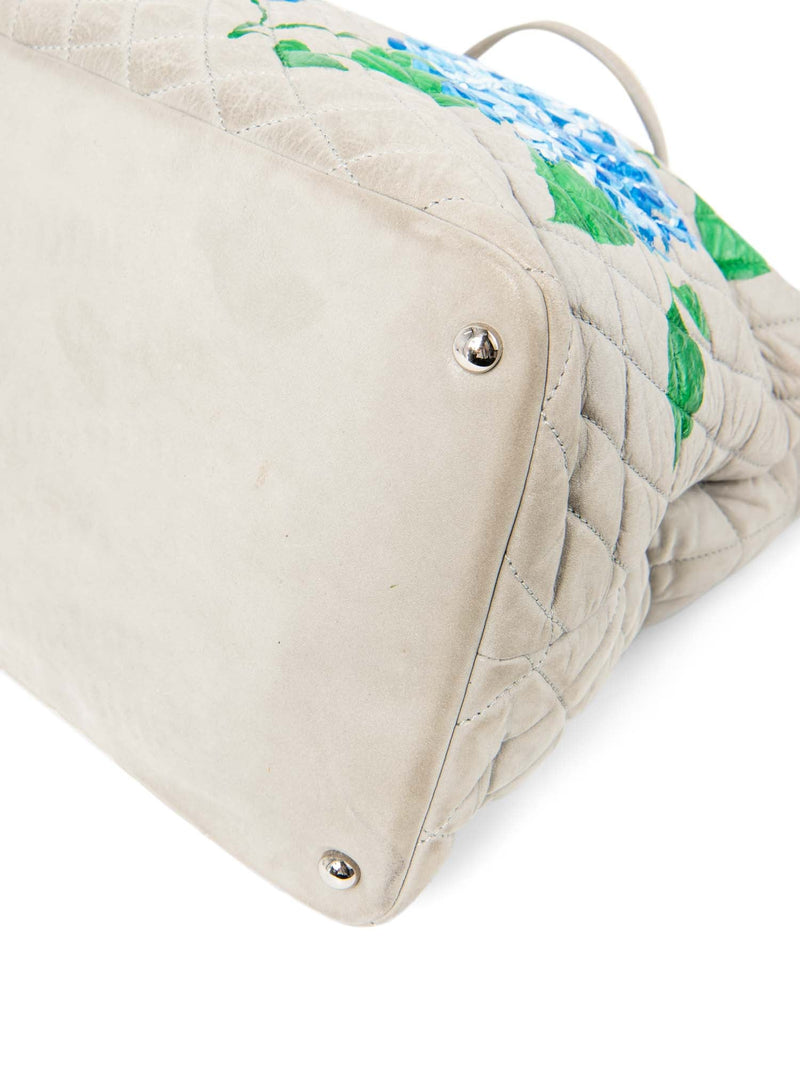 CHANEL CC Logo Quilted Leather Hydrangea Shopper Bag Gray-designer resale