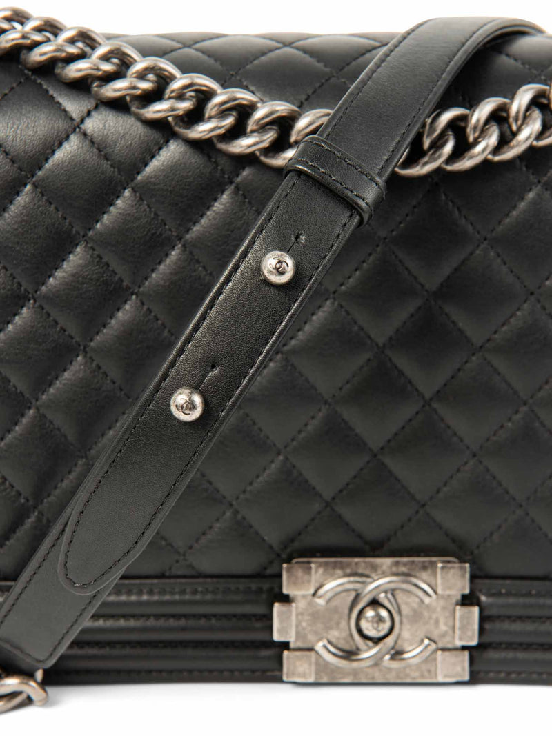 CHANEL CC Logo Quilted Leather Medium Boy Bag Black-designer resale