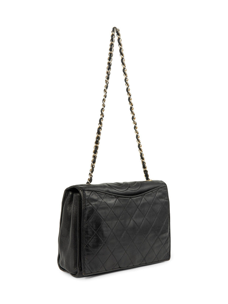 CHANEL Quilted Matelasse CC Logo Lambskin Chain Shoulder Bag Black /4S0804