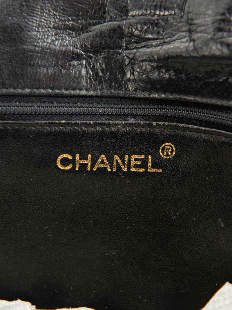 CHANEL CC Logo Quilted Leather Messenger Bag Black Gold-designer resale
