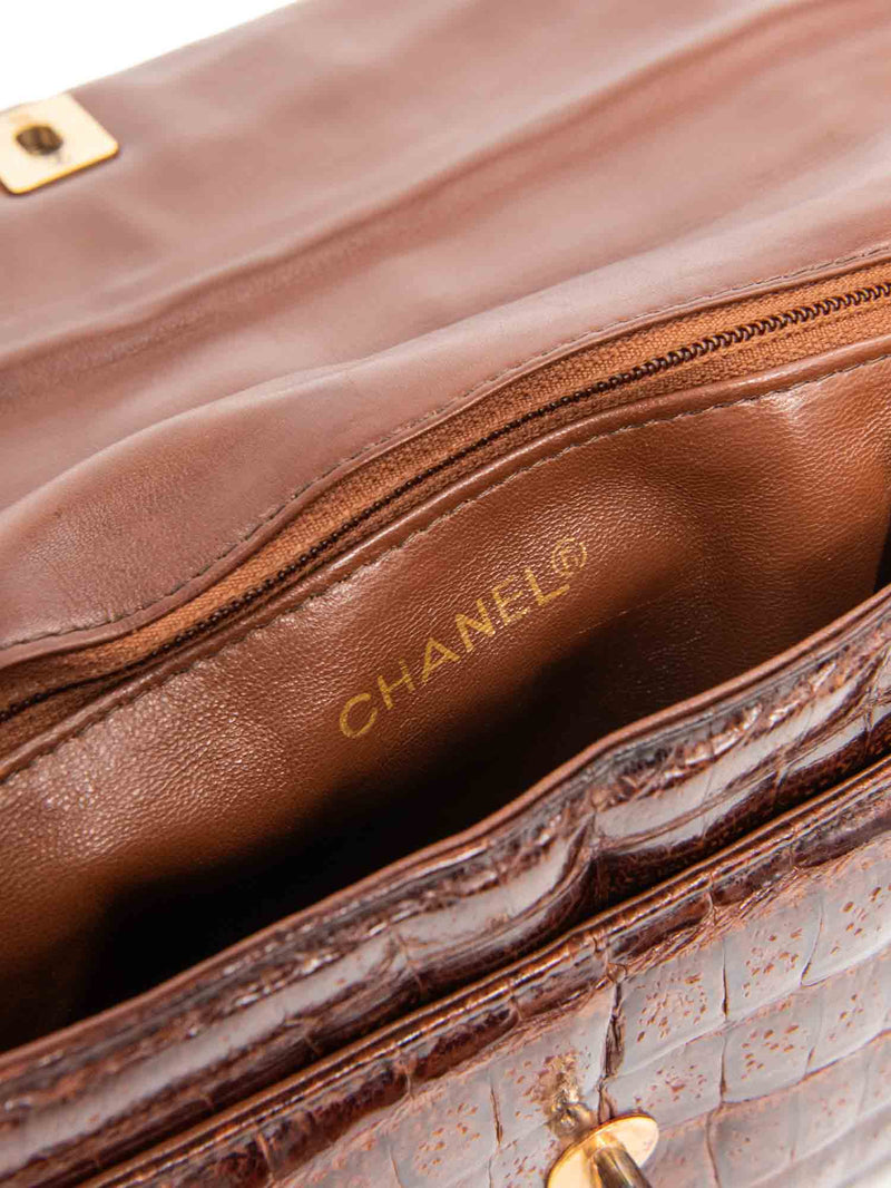 CHANEL CC Logo Shiny Crocodile Jumbo Flap Messenger Bag Brown-designer resale