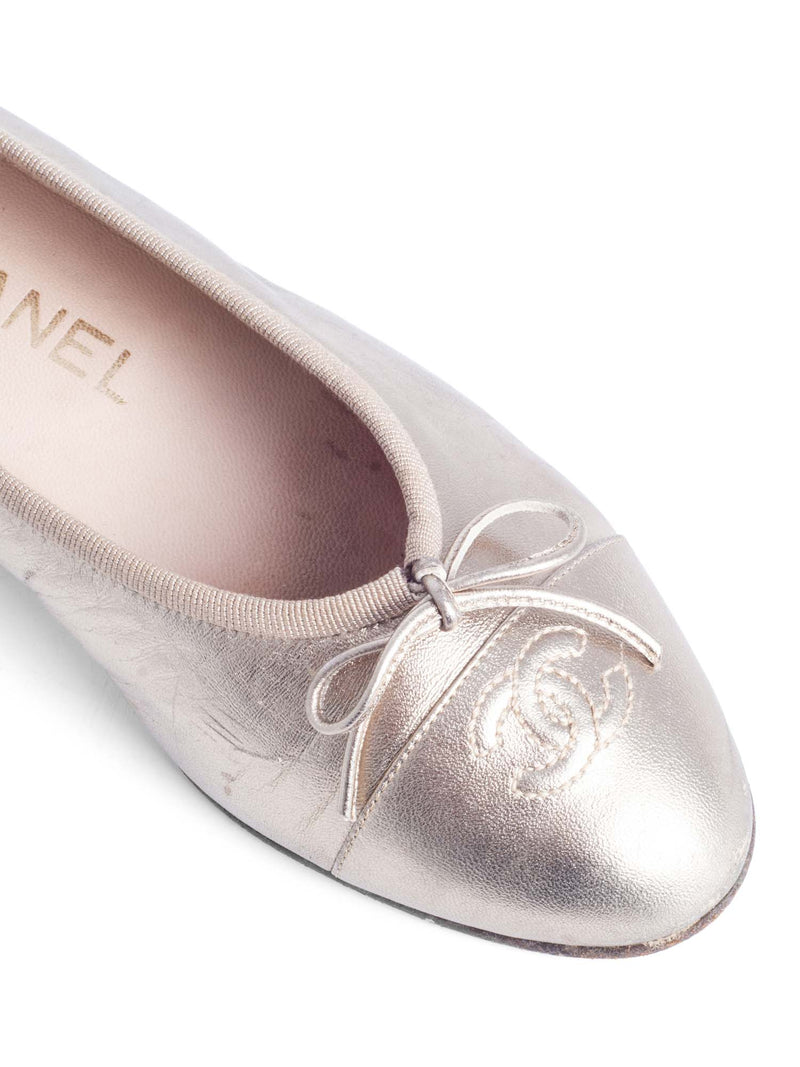 CHANEL CC Logo Shiny Leather Bowtie Cap Toe Ballet Flats Gold-designer resale