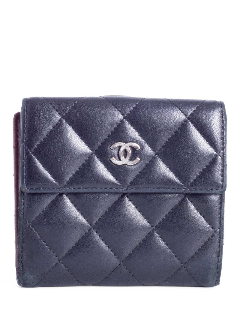 Chanel Silver Metallic Quilted Lambskin Classic CC Wallet on Chain Silver Hardware, 2022 (Like New)-2023, Grey Womens Handbag