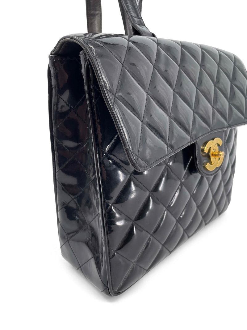 Classic mini backpack - Lambskin & gold-tone metal, lilac — Fashion | CHANEL