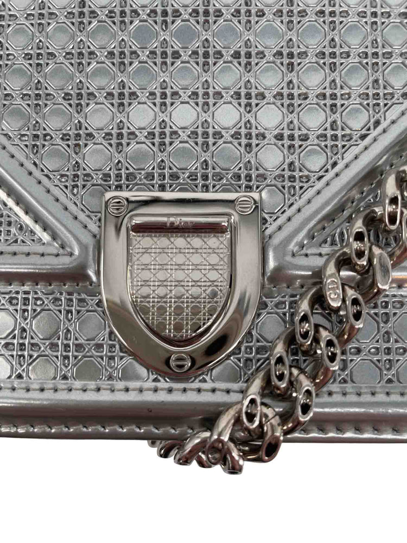 Christian Dior Silver Metallic Leather Micro Cannage Medium Diorama Bag