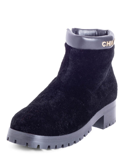 CHANEL CC Logo Shearling Fur Leather Boots Black