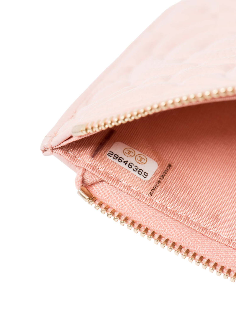 CHANEL Camellia Quilted Caviar Leather iPhone Bag Clutch Pink