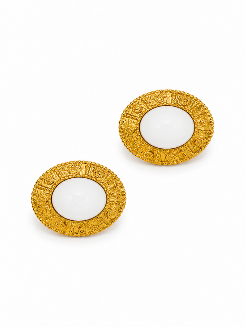 CHANEL Vintage 24K Pearl Medallion Clip On Earrings Ivory