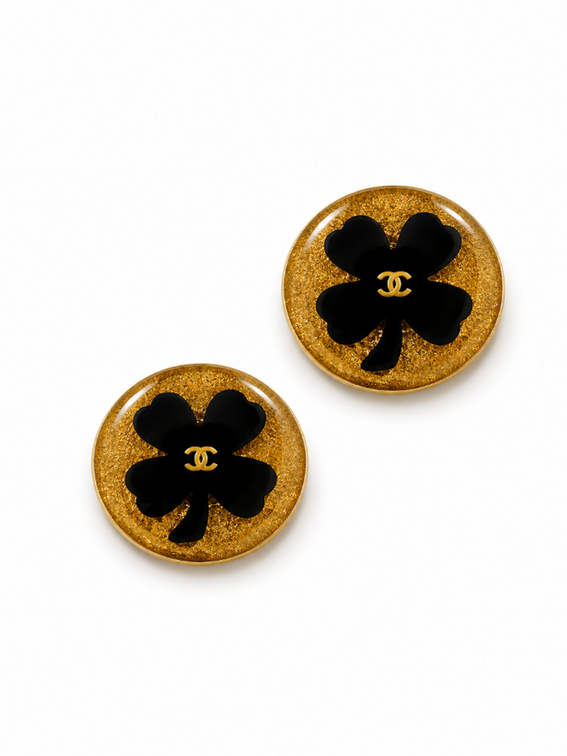 CHANEL Vintage 24K CC Logo Lucky Clover Pearl Clip On Earrings Gold
