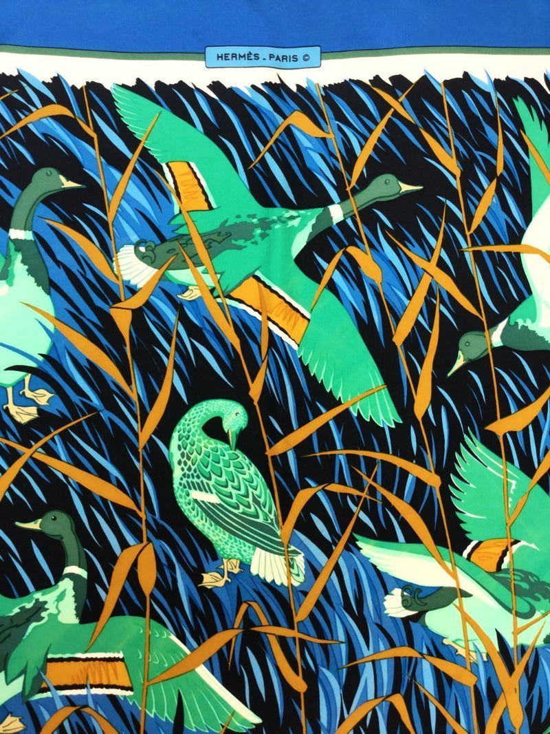 100% Silk Cols Verts Birds Green Blue Scarf-designer resale