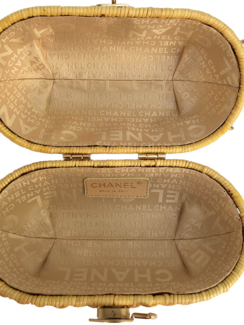 What are some real leather bags that look like a Chanel bag but