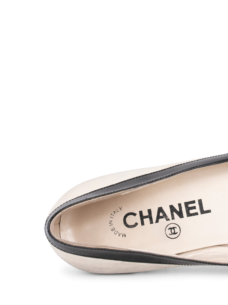 CHANEL CC Leather Cap Toe Ballet Flats White Black-designer resale