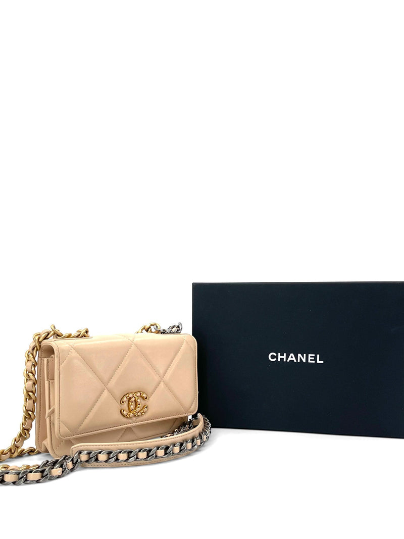 CHANEL CC Logo 19 Quilted Lambskin Leather Wallet On Chain Beige