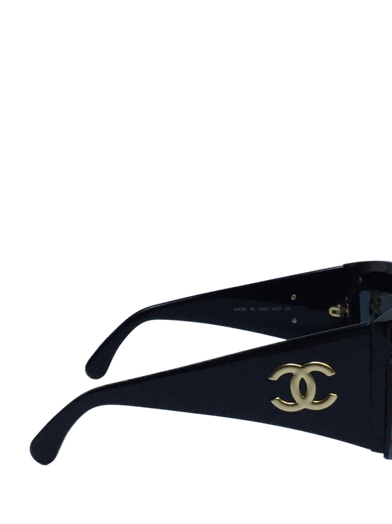 CHANEL CC Logo Black Drop Chain Trim Runway Vintage Sunglasses-designer resale