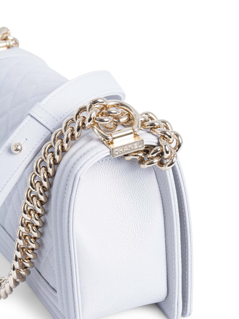 CHANEL CC Logo Caviar Quilted Medium Boy Flap Bag Light Grey-designer resale